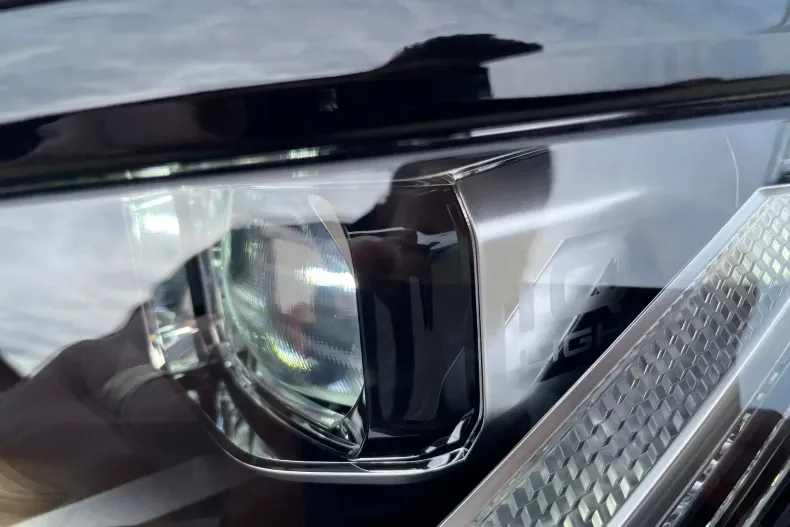 Volkswagen Touareg din 2025 cu 1 km - oferta VOL183131 - foto 11