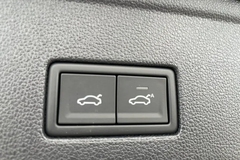 Volkswagen Touareg din 2025 cu 1 km - oferta VOL183131 - foto 13