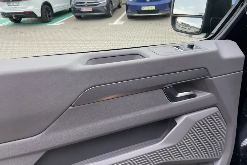 Volkswagen Caravelle din 2025 cu 1 km - oferta VOL183132 - foto 10