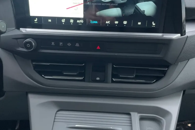 Volkswagen Caravelle din 2025 cu 1 km - oferta VOL183132 - foto 23