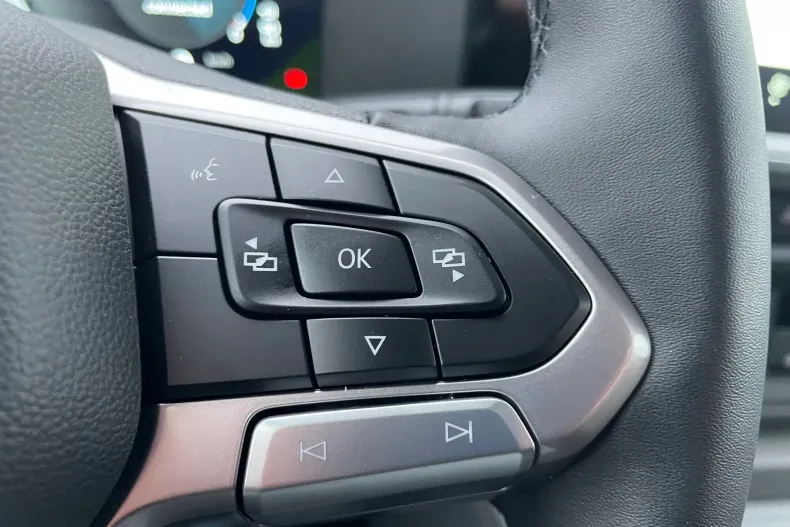 Volkswagen Caravelle din 2025 cu 1 km - oferta VOL183132 - foto 31