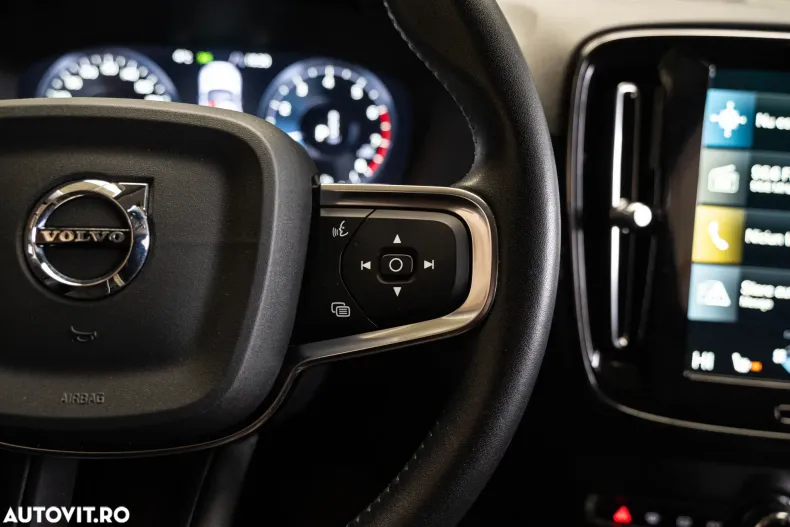 Volvo XC40 din 2020 cu 123.496 km - oferta VOL183133 - foto 21