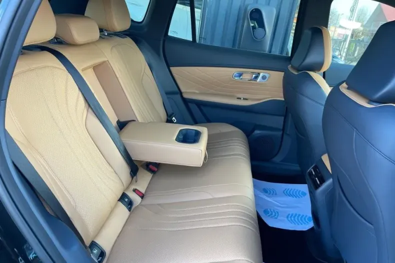 Geely Starray EM-i din 2025 cu 1 km - oferta GEE183135 - foto 8