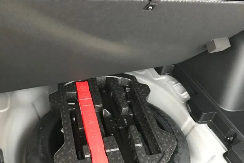 Geely Coolray din 2024 cu 1.500 km - oferta GEE183136 - foto 5