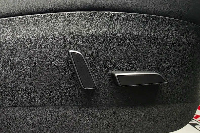 Tesla Model Y din 2021 cu 106.760 km - oferta TES183137 - foto 18