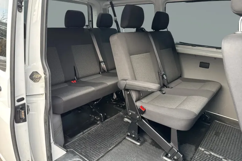 Volkswagen Transporter din 2023 cu 56.420 km - oferta VOL183143 - foto 21