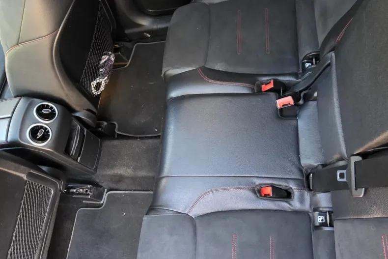 Mercedes-Benz GLB din 2021 cu 95.123 km - oferta MER183145 - foto 31