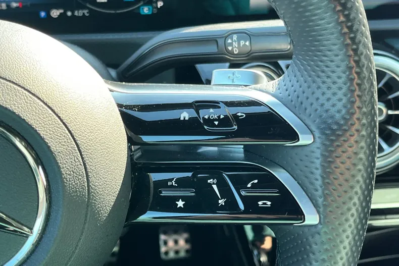 Mercedes-Benz CLA (Clasa CLA) din 2024 cu 14.964 km - oferta MER183146 - foto 16