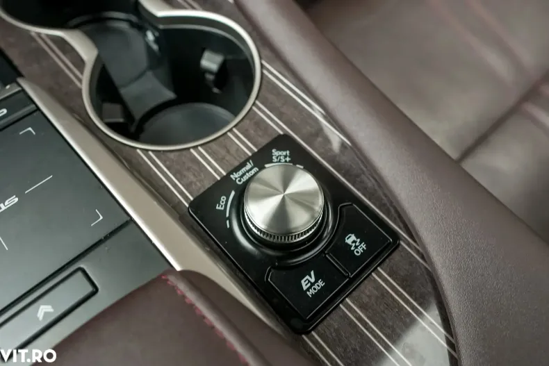 Lexus Seria RX din 2022 cu 135.000 km - oferta LEX183147 - foto 19