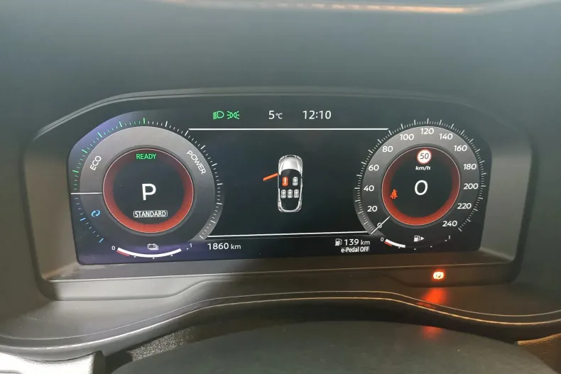 Nissan Juke din 2025 cu 1.860 km - oferta NIS183148 - foto 7