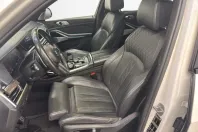 BMW X7 (Seria X) din 2020 cu 51.172 km - oferta BMW183155 - foto 11