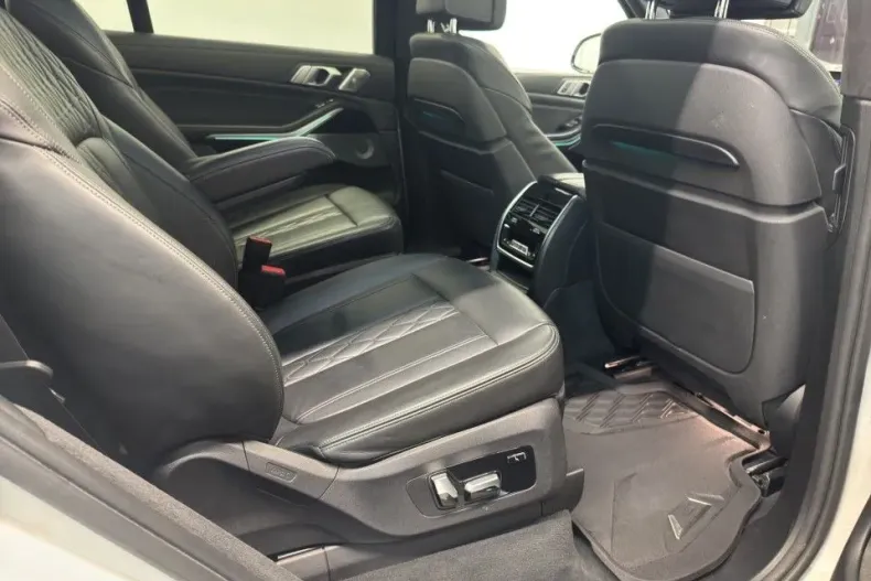 BMW X7 (Seria X) din 2020 cu 51.172 km - oferta BMW183155 - foto 18