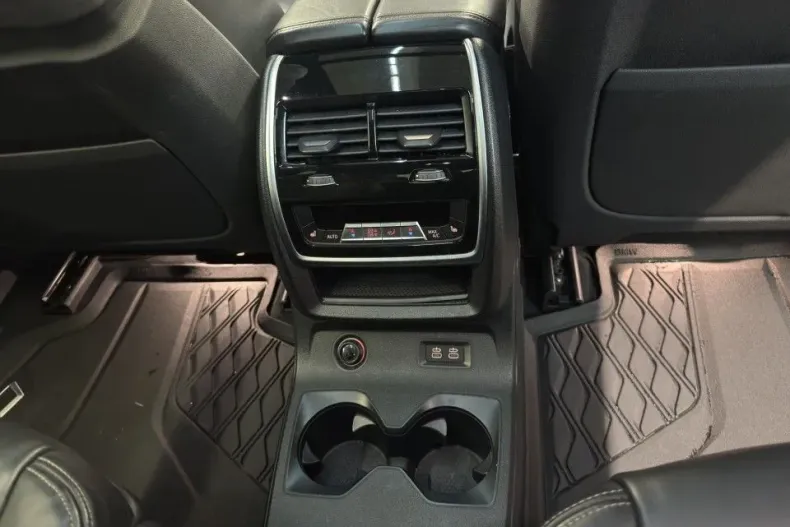 BMW X7 (Seria X) din 2020 cu 51.172 km - oferta BMW183155 - foto 19