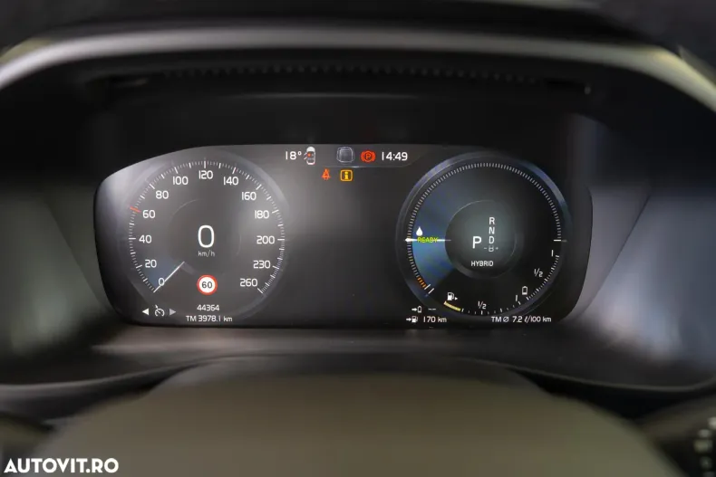 Volvo XC40 din 2022 cu 44.400 km - oferta VOL183160 - foto 16