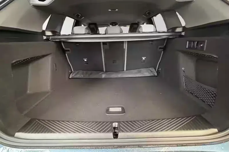 BMW X3 (Seria X) din 2025 cu 3.600 km - oferta BMW183163 - foto 11