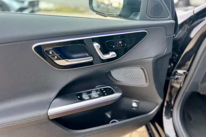 Mercedes-Benz C din 2025 cu 10 km - oferta MER183167 - foto 9