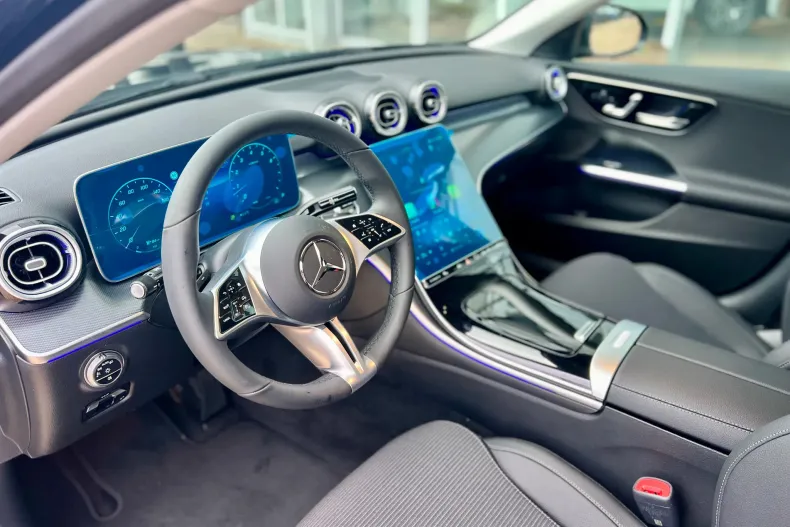 Mercedes-Benz C din 2025 cu 10 km - oferta MER183167 - foto 10