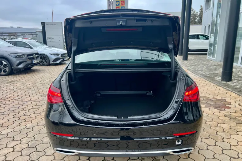 Mercedes-Benz C din 2025 cu 10 km - oferta MER183167 - foto 16