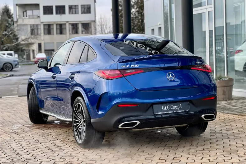 Mercedes-Benz GLC Coupe din 2025 cu 4 km - oferta MER183168 - foto 3