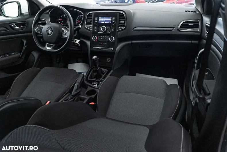 Renault Megane din 2023 cu 104.000 km - oferta REN183172 - foto 2