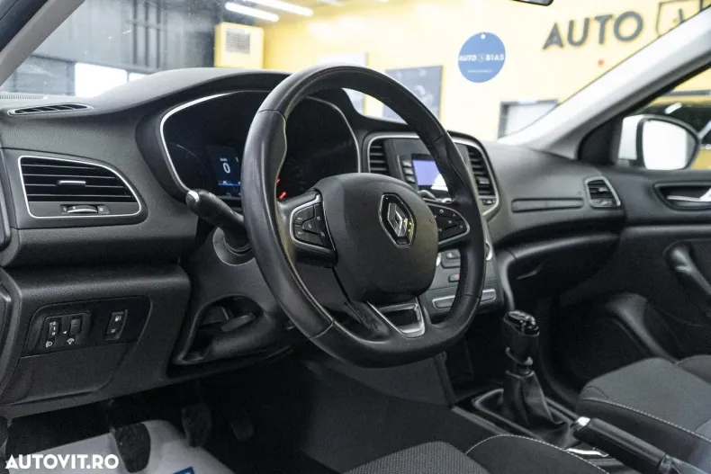 Renault Megane din 2023 cu 104.000 km - oferta REN183172 - foto 6