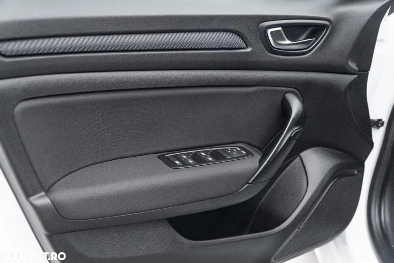 Renault Megane din 2023 cu 104.000 km - oferta REN183172 - foto 26