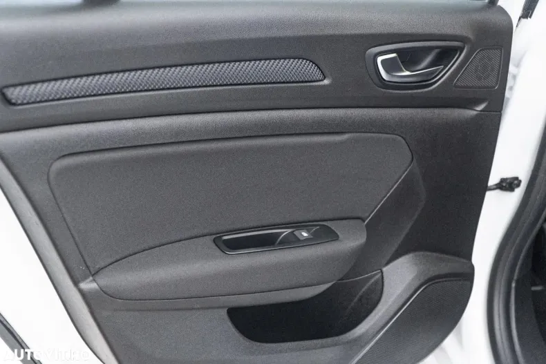 Renault Megane din 2023 cu 104.000 km - oferta REN183172 - foto 35