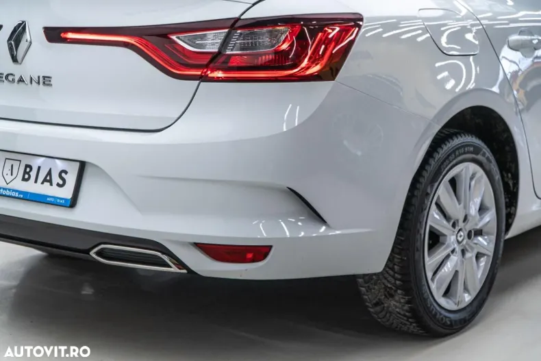 Renault Megane din 2023 cu 104.000 km - oferta REN183172 - foto 37