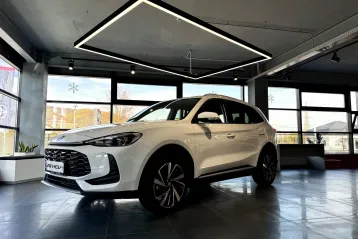 MG ZS HEV din 2025 - oferta MG0183180