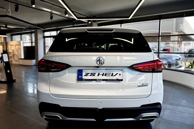 MG ZS HEV din 2025 cu 10 km - oferta MG0183180 - foto 6