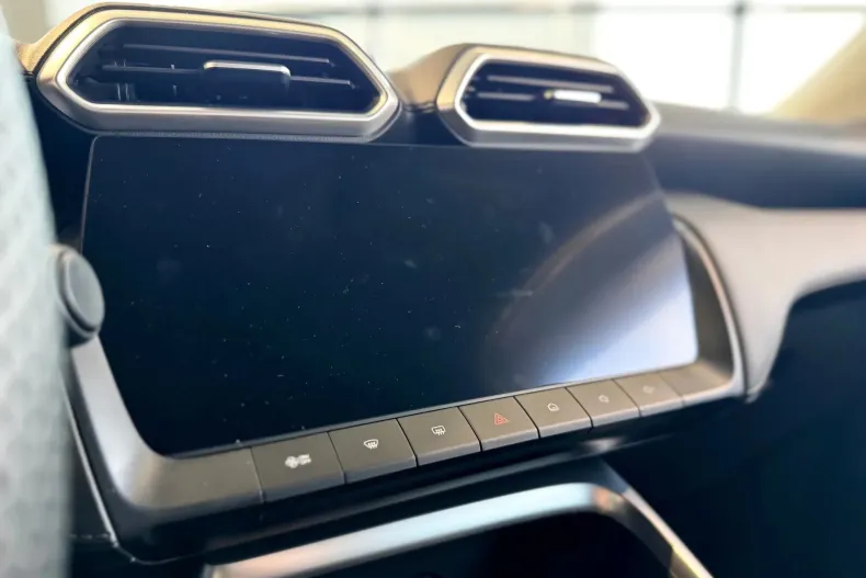 MG ZS HEV din 2025 cu 10 km - oferta MG0183180 - foto 12