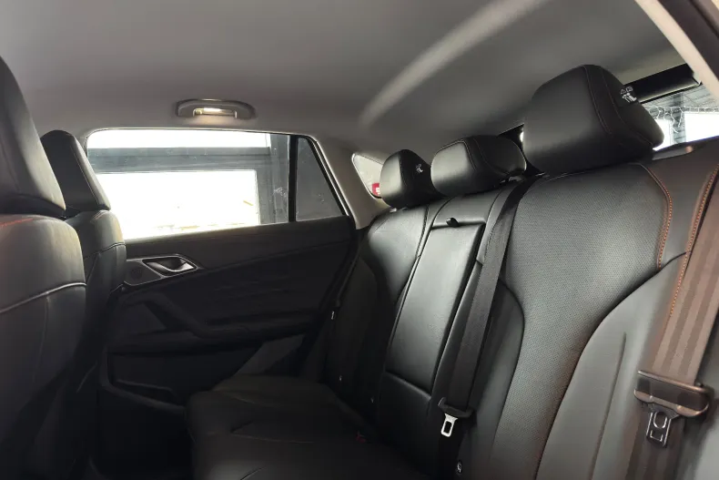 MG HS din 2025 cu 10 km - oferta MG0183181 - foto 22