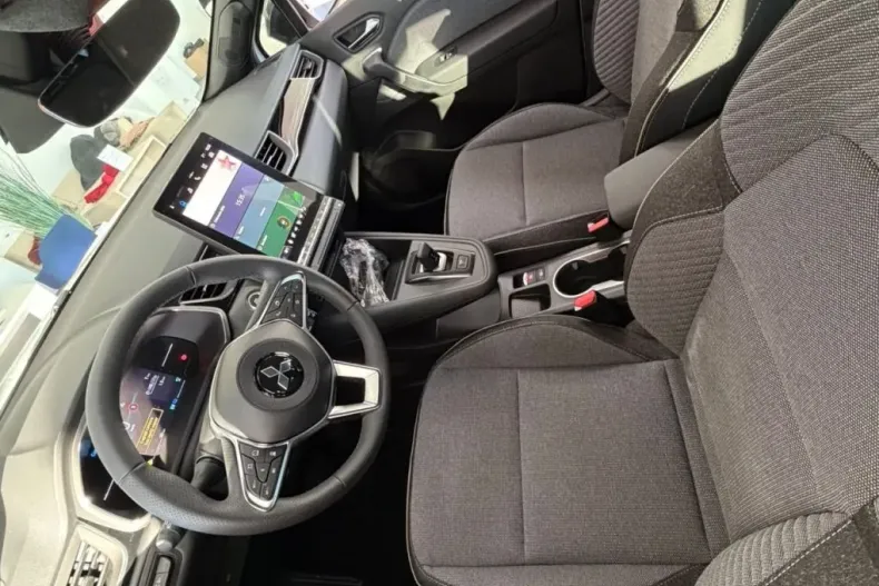 Mitsubishi Grandis din 2025 cu 1 km - oferta MIT183182 - foto 7