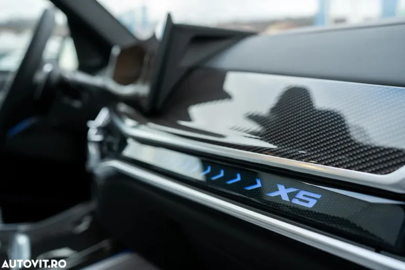 BMW X5 (Seria X) din 2025 cu 1 km - oferta BMW183183 - foto 17