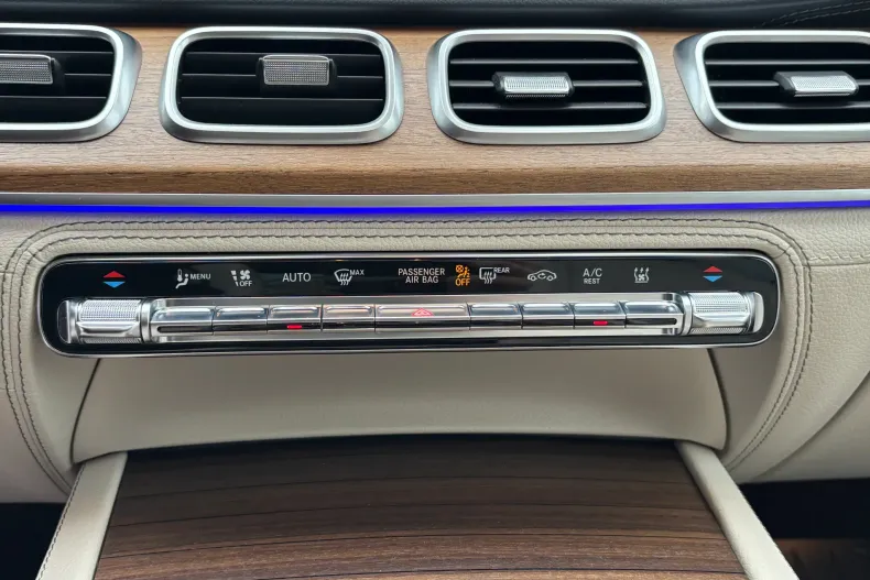 Mercedes-Benz GLS din 2023 cu 89.990 km - oferta MER183184 - foto 16