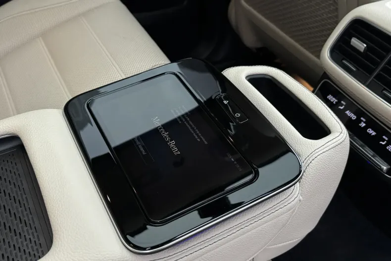 Mercedes-Benz GLS din 2023 cu 89.990 km - oferta MER183184 - foto 28