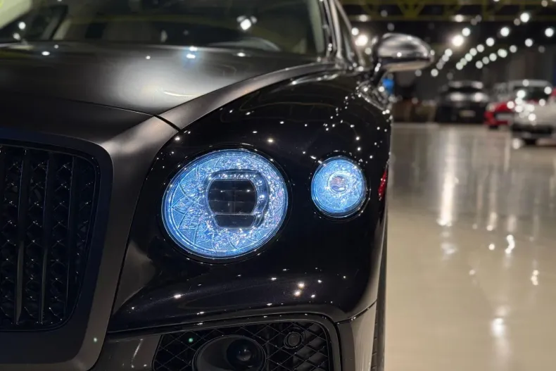 Bentley Flying Spur din 2020 cu 48.138 km - oferta BEN183186 - foto 2