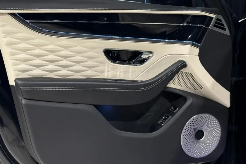 Bentley Flying Spur din 2020 cu 48.138 km - oferta BEN183186 - foto 38