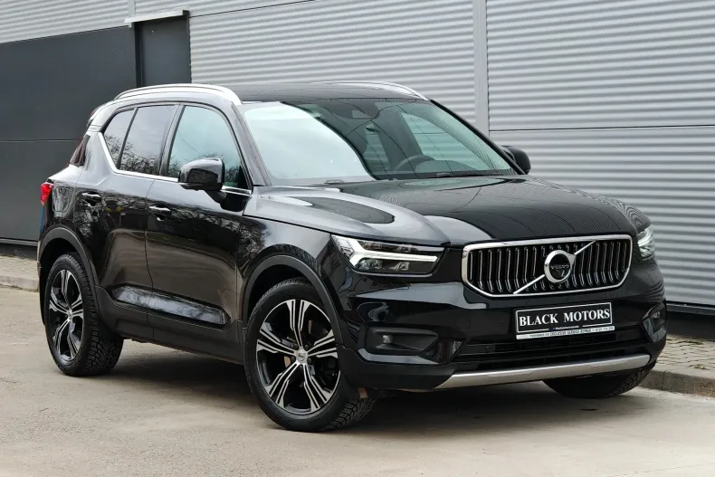 Volvo XC40 din 2020 cu 85.532 km - oferta VOL183187 - foto 3
