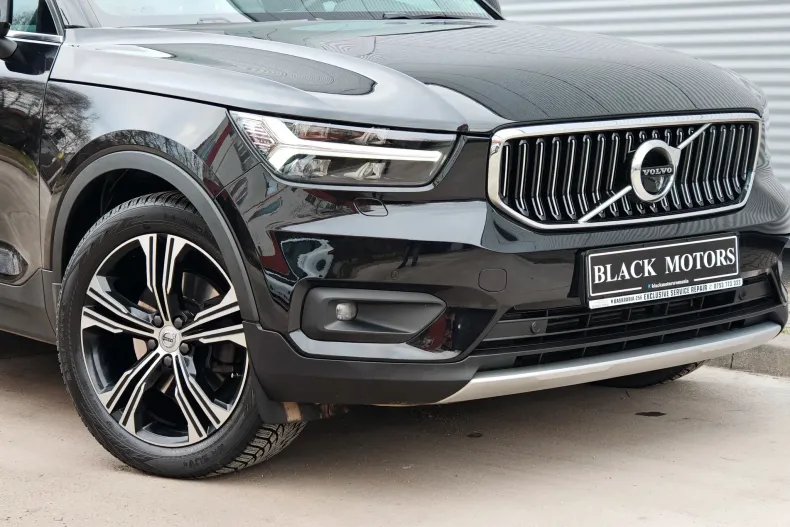 Volvo XC40 din 2020 cu 85.532 km - oferta VOL183187 - foto 9