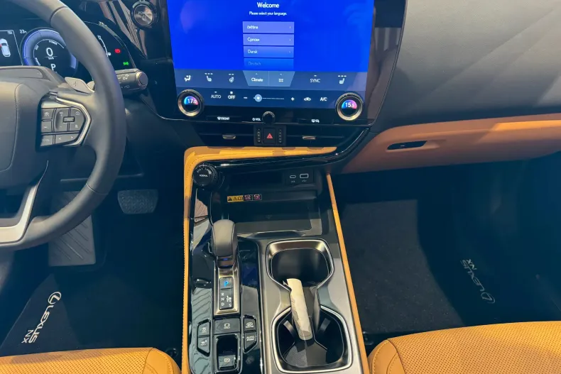 Lexus Seria NX din 2025 cu 4 km - oferta LEX183188 - foto 18