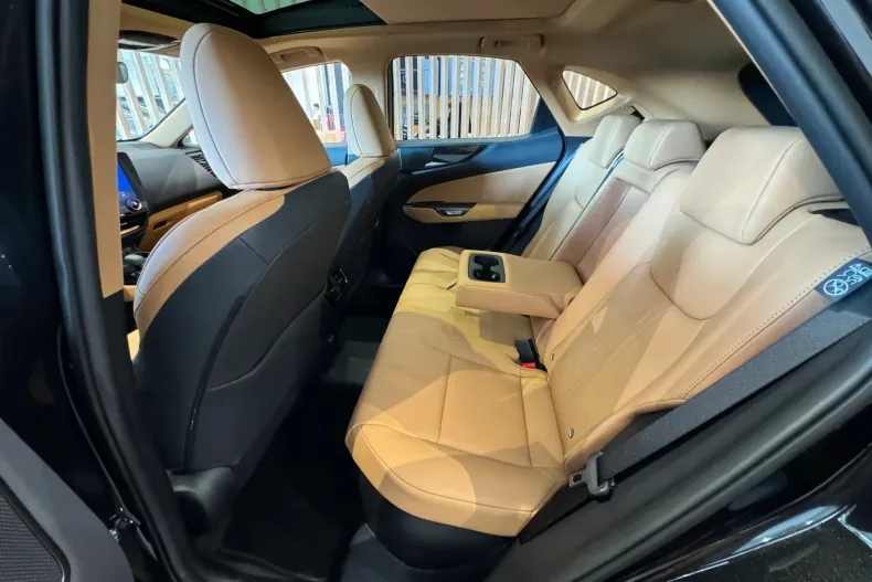 Lexus Seria NX din 2025 cu 4 km - oferta LEX183188 - foto 27