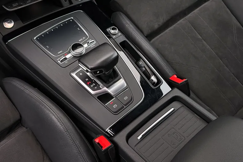 Audi Q5 din 2020 cu 159.900 km - oferta AUD183190 - foto 26