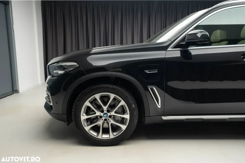 BMW X5 (Seria X) din 2022 cu 75.830 km - oferta BMW183191 - foto 33
