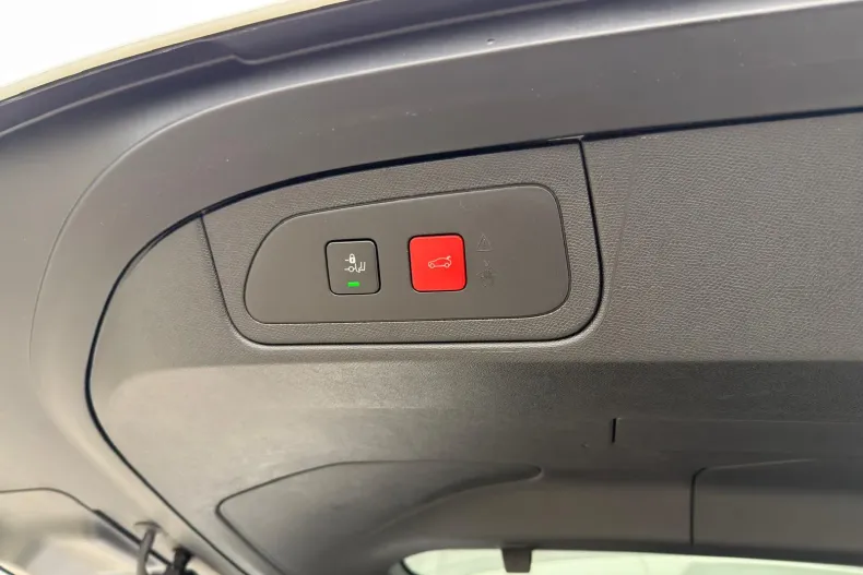 DS Automobiles DS 7 Crossback din 2021 cu 46.666 km - oferta DSA183192 - foto 32