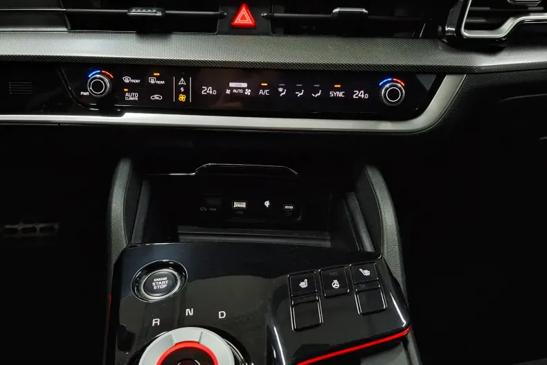 Kia Sportage din 2023 cu 70.948 km - oferta KIA183207 - foto 18