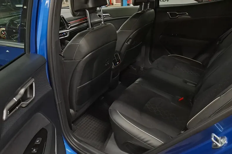 Kia Sportage din 2023 cu 70.948 km - oferta KIA183207 - foto 23