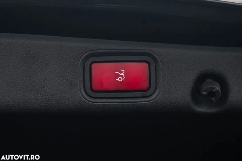 Mercedes-Benz E din 2020 cu 162.231 km - oferta MER183209 - foto 29