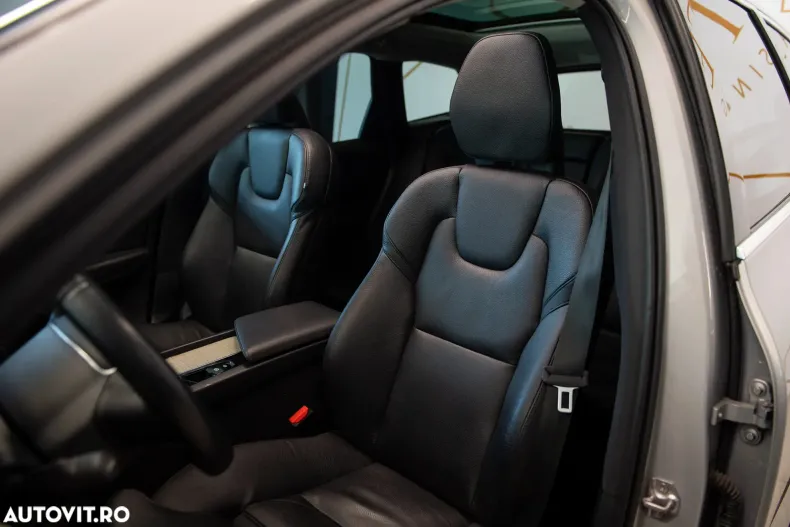 Volvo XC60 din 2021 cu 99.806 km - oferta VOL183211 - foto 18
