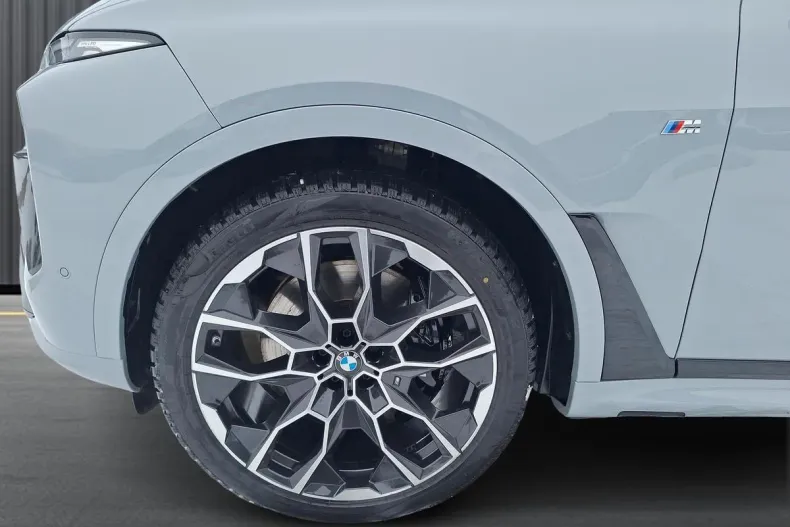 BMW X7 (Seria X) din 2023 cu 71.284 km - oferta BMW183214 - foto 9